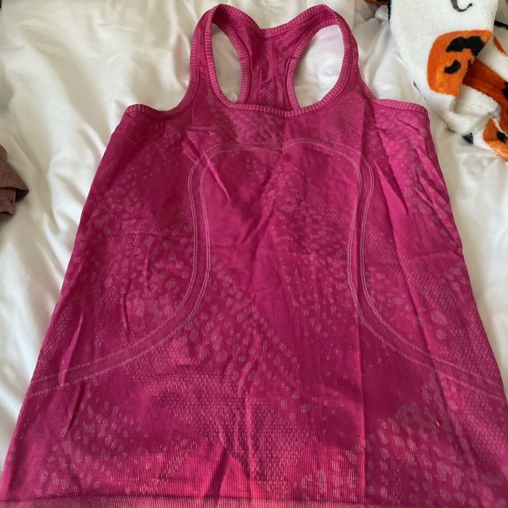 sonic pink lululemon tank